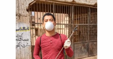 محمد يشارك صورة بالجوانتى والكمامة.. مبادرة "اليوم السابع" للوقاية من كورونا