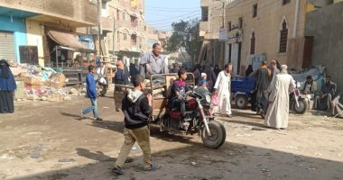 محافظة الجيزة تمنع سوقى الأحد بأطفيح وبرطس لمواجهة كورونا.. صور