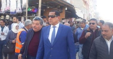سكرتير الإسكندرية يقود حملة مكبرة لإزالة إشغالات سوق النهضة.. صور