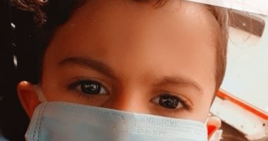 بالجوانتى والكمامة.. "طارق" يشارك فى مبادرة اليوم السابع للوقاية من كورونا