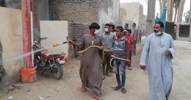 صور.. مبادرات من شباب الأقصر لتطهير المنازل بالجهود الذاتية