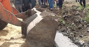 إزالة تعديات على نهر النيل والأراضى الزراعية وتوزيع أسمدة بكفر الشيخ