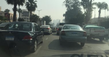 رادار المرور يضبط 499 سيارة تسير بسرعات جنونية بالطرق السريعة