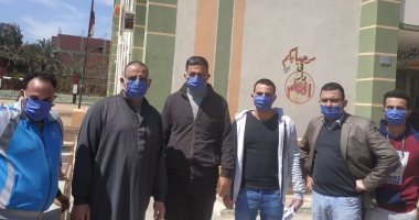 أهالى شبرا البهو التابعة لأجا بالدقهلية يعقمون قريتهم للوقاية من كورورنا