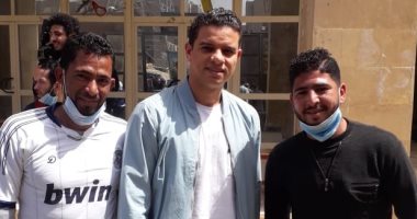 مهن مشاهير الكرة في رمضان خلال زمن الكورونا.. لاعب لمدة 120 دقيقة بفرمان المدربين انتظاراً لعودة الدوري.. فاعل خير لمساعدة المحتاجين والفقراء.. ناشط كروى على "تيك توك".. وضيف دائم في لعبة البلاى ستيشن