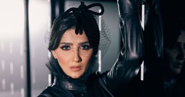 شاهد.. مى عمر تتألق فى سيشن صور جديد بالتزامن مع تصوير "الفتوة"