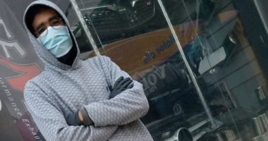 بالكمامة والجوانتى.. عبد الرحمن يشارك فى مبادرة اليوم السابع للوقاية من كورونا 