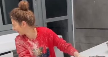 شاهد.. ماذا فعلت ميريام فارس مع نجلها جايدن في المطبخ 