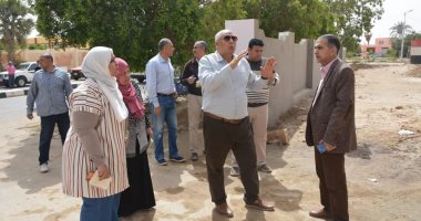 محافظ الوادى الجديد: تحويل سوق المروة لسوق حضاري وتشديد إجراءات السلامة بقطاع التأمينات