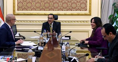  الحكومة تصرف 3.8 مليار جنيه مستحقات للمقاولين لسداد رواتب العمال