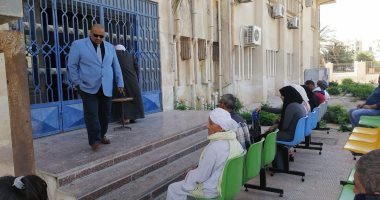 صرف المعاشات فى البحر الأحمر بسهولة ويسر بعيدا عن الازدحام ..صور
