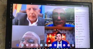 وزير الرياضة يجتمع بمديري الشباب عبر الفيديو كونفرانس