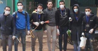 شباب قرية بهناى بالمنوفية يطهرون البيوت والشوارع للوقاية من فيروس كورونا