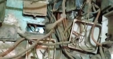 مصائد الموت بالجيزة.. قارئ يشكو أسلاك كهربائية عارية فى جدران العقار بأوسيم