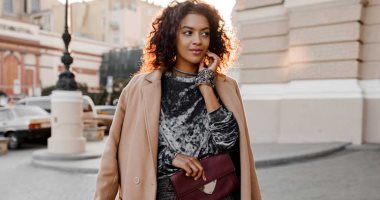 غيري دولابك بـ 7 قطع أساسية فى 2020 .. المعاطف الطويلة وحذاء الكاحل أبرزها