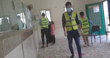 شباب القليوبية بشبرا الخيمة يشاركون فى تنظيم عملية صرف المعاشات ..صور