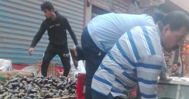 صور.. رئيس مدينة منوف: تطهير قرية تتا وفض سوق فيشا الكبرى منعا للتزاحم