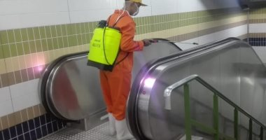 صور.. المترو: استمرار أعمال تعقيم وتطهير القطارات والمحطات بالـ3 خطوط