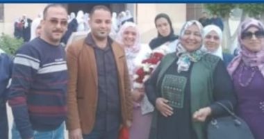 نقابة التمريض بالشرقية تكرم 2 من أعضائها العائدين من الحجر الصحى