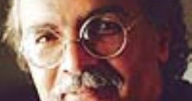100 رواية عربية.. "المؤامرة" الإنسان ليس ملاكا ولا شيطانا