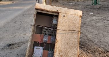 قارئ يشكو من وجود لوحة تحكم كهربائية مكشوفة بطريق خط 12 بنها بالقليوبية