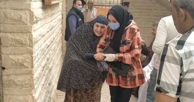 القانون يجيز للعامل الاستمرار فى العمل بعد سن المعاش بشروط 