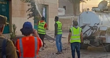 شباب قليوب يطهرون مكاتب البريد بعد انتهاء مواعيد صرف المعاشات