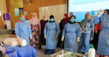 صور.. تدريب التمريض بمستشفيات جامعة المنصورة على التعامل مع مصابى كورونا