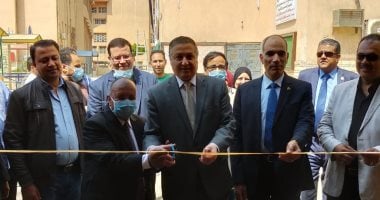 رئيس جامعة بنها يتفقد أعمال التطوير ويفتتح وحدة الخريجين بكلية التجارة.. صور