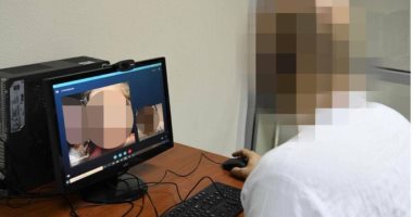 تواصل مرئى عن بُعد بين نزلاء إصلاحية دبى وذويهم 