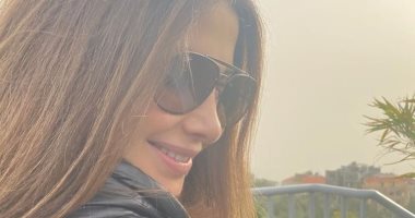 نانسى عجرم تدعو جمهورها لحضور حفلها الفنى عبر قناتها بيوتيوب