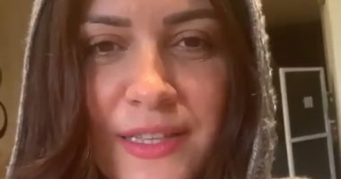 ريهام عبد الغفور توجه رسالة إلى أطباء مصر لجهودهم فى محاربة كورونا.. فيديو