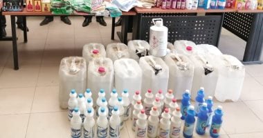 ضبط مستلزمات طبية ومستحضرات تجميل خلال حملة لـ"حماية المستهلك" بأسوان.. صور