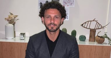 عشاء رسمي فى منزل حسام غالي بعد حجر "كورونا"