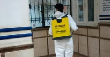 صور.. حملات للتعقيم والتطهير ضد "كورونا" فى المنيا خلال ساعات الحظر