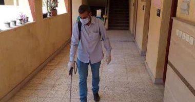 صور..  منطقة الأقصر الأزهرية تواصل تطهير وتعقيم المعاهد للوقاية من كورونا
