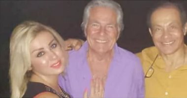 بكلمات مؤثرة.. مصطفى فهمى وزوجته ينعيان رجل الأعمال منصور الجمال