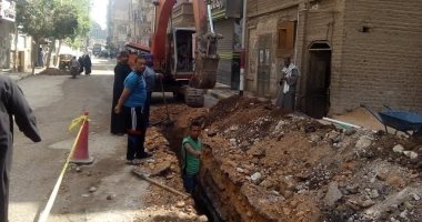 تغير وصلات مياه وغرف محابس لــ900 مشترك بالبلينا سوهاج