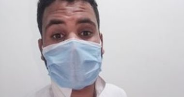 بالجونتى والكمامة قارئ يشارك فى مبادرة اليوم السابع للوقاية من كورونا