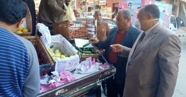 محافظ أسيوط: منافذ لبيع السلع بأسعار مناسبة ضمن مبادرة "خير مزارعنا لأهالينا"