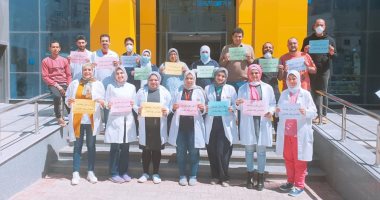 صور.. الفريق الطبى بمستشفى العزل بالإسكندرية يناشد المواطنين اتباع الإجراءات