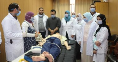 جامعة المنصورة تدرب الاطباء بجميع التخصصات على الانعاش الرئوى لمواجهة  كورونا 