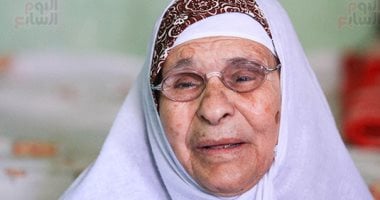 والدة أحد شهداء مدرسة بحر البقر : لأول مرة منذ 50 عام لم نحيى ذكرى نجلى بسبب كورونا
