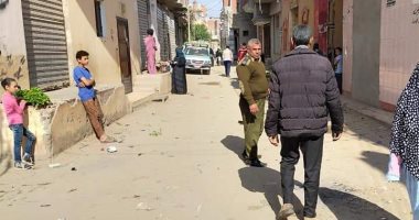 صور.. رئاسة مركز أبو كبير بالشرقية تفض السوق الأسبوعى و4 أسواق بالقرى