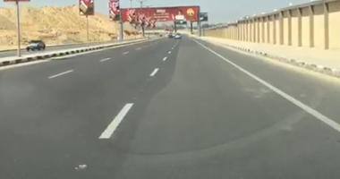 سيولة مرورية بمحور المشير طنطاوى المتجه من وإلى القاهرة الجديدة