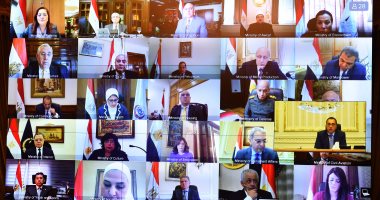 صور.. بدء اجتماع الحكومة الأسبوعى عبر الفيديو كونفرانس  