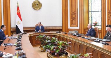 السيسى يوجه بالتوسع فى استصلاح الأراضى.. الرئيس يطلب بلورة خطة زمنية مُحكمة لزراعة المحاصيل الاستراتيجية وتربية الثروة الحيوانية.. ووزير الزراعة يستعرض المشروعات التنموية بجنوب الوادى وشمال سيناء