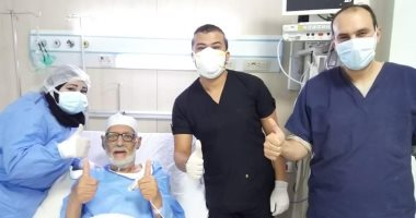 خروج 14 حالة من مستشفى إسنا بالأقصر بعد التعافى من "كورونا".. صلح "فيديو كول" ينهى خصومة بين مصاب بالفيروس وأحد المواطنين.. وإنجاز 100% من أعمال المسح وسحب العينات للمصريين القادمين من الخارج.. صور