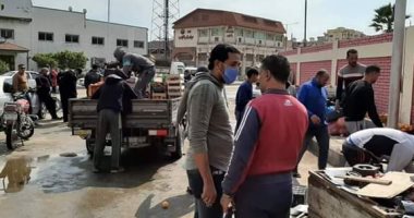 إزالة 36 مخالفة بيئية خلال حملة مكبرة بحى الضواحى ببورسعيد.. صور