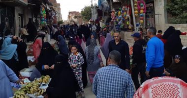 صور.. فض أسواق "باكوس" و"فلسطين" و"نجع كتاب" بأحياء الإسكندرية